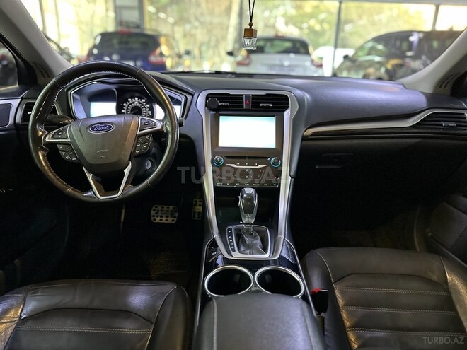 Ford Fusion (North America) 2013, 203,000 km - 1.6 л - Sumqayıt