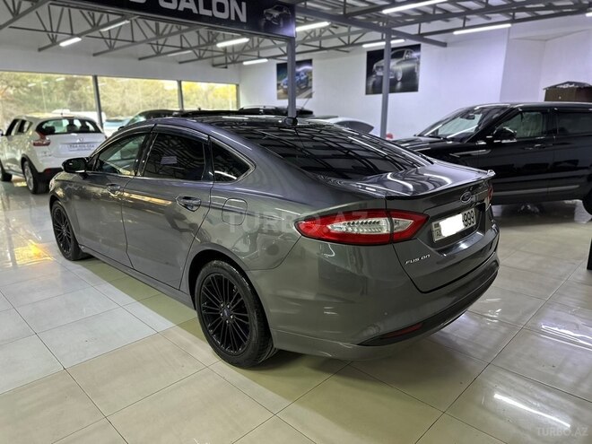 Ford Fusion (North America) 2013, 203,000 km - 1.6 л - Sumqayıt