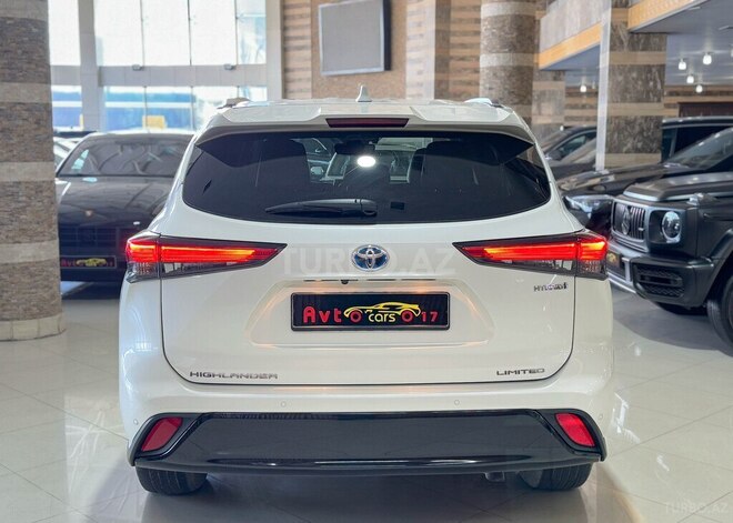 Toyota Highlander 2021, 19,000 km - 2.5 l - Bakı