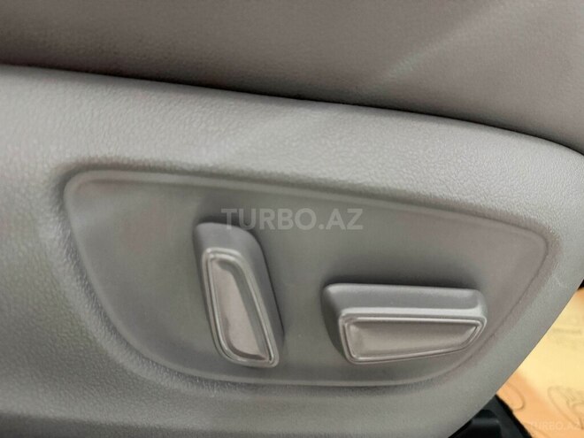 Toyota Highlander 2021, 19,000 km - 2.5 l - Bakı