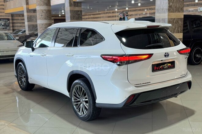 Toyota Highlander 2021, 19,000 km - 2.5 l - Bakı
