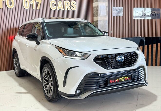 Toyota Highlander 2021, 19,000 km - 2.5 l - Bakı