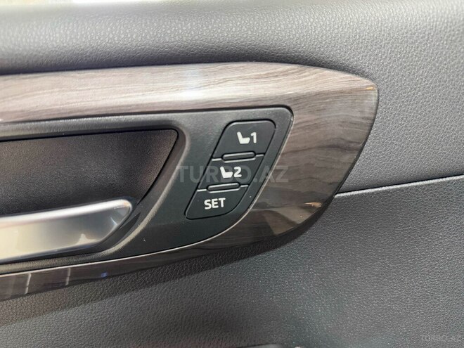 Toyota Highlander 2021, 19,000 km - 2.5 l - Bakı