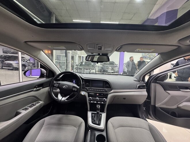 Hyundai Elantra 2018, 110,000 km - 2.0 l - Sumqayıt