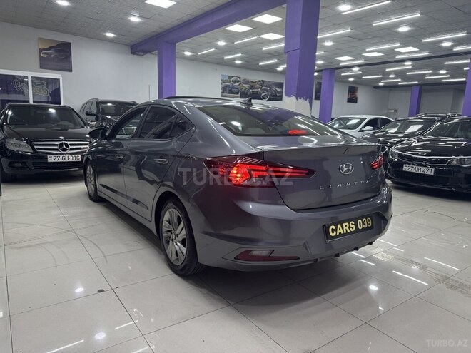 Hyundai Elantra 2018, 110,000 km - 2.0 l - Sumqayıt