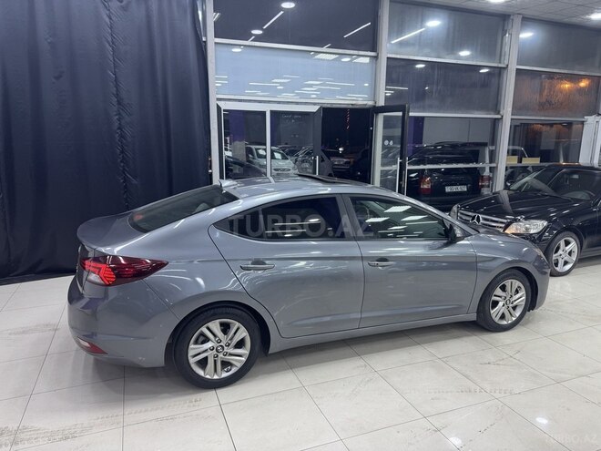 Hyundai Elantra 2018, 110,000 km - 2.0 l - Sumqayıt