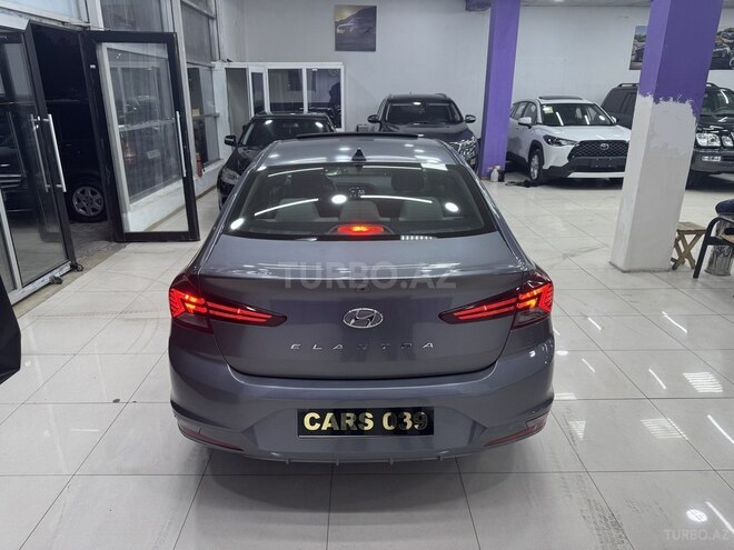 Hyundai Elantra 2018, 110,000 km - 2.0 l - Sumqayıt