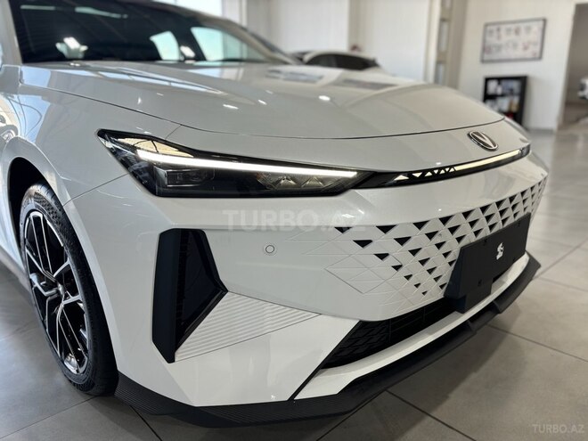 Changan  2024, 0 km - 1.5 l - Bakı
