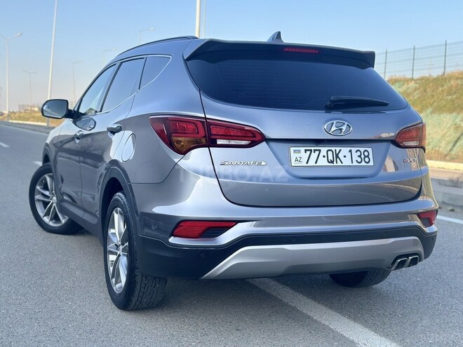 Hyundai Santa Fe-10