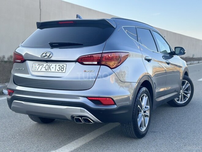 Hyundai Santa Fe-8