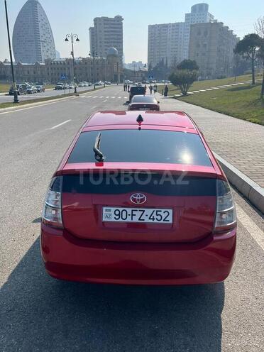 Toyota Prius-2