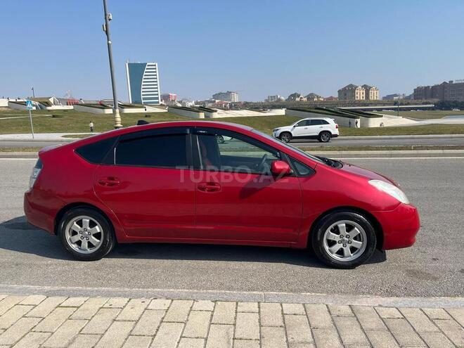 Toyota Prius-3