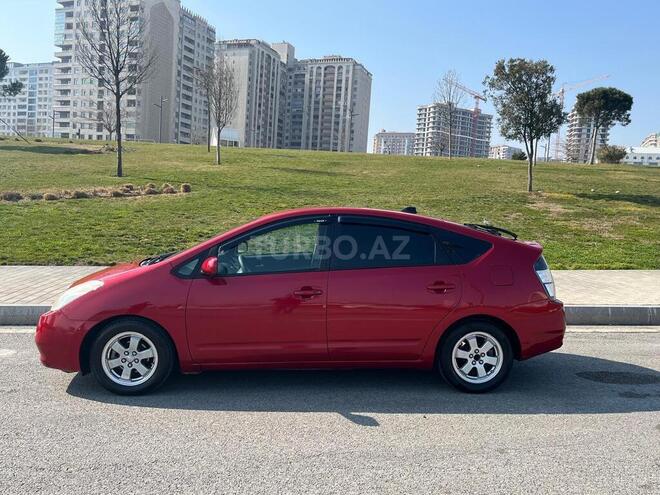 Toyota Prius-4