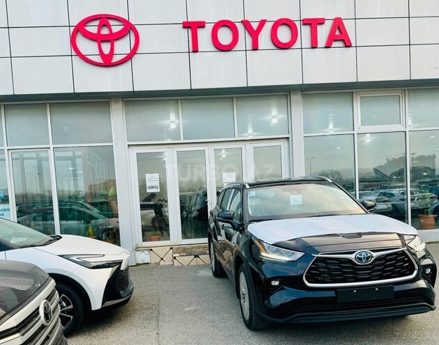 Toyota Highlander-4