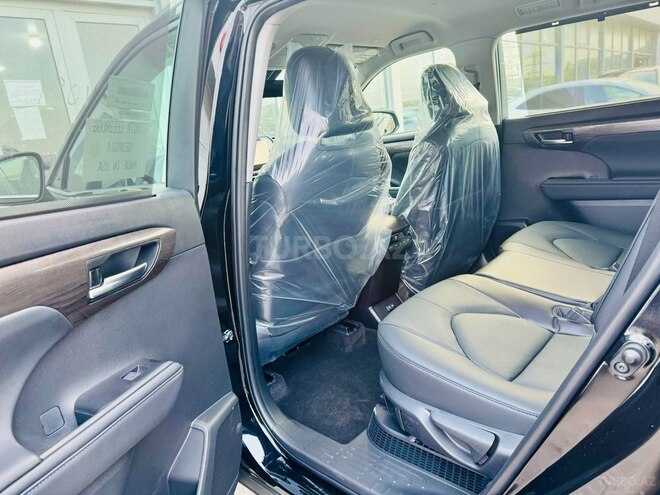 Toyota Highlander-9