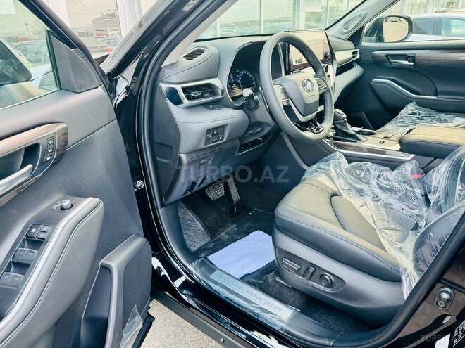 Toyota Highlander-8