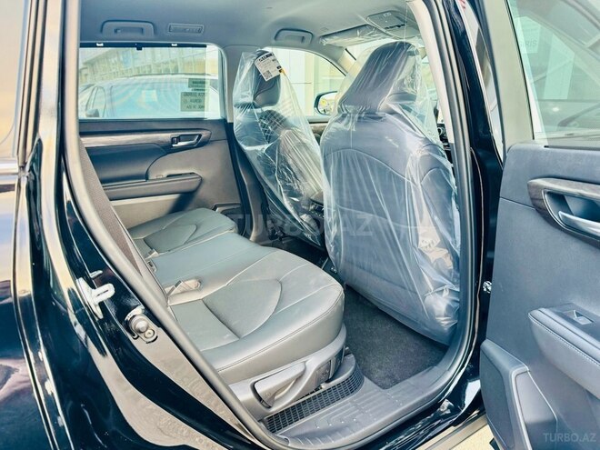 Toyota Highlander-10