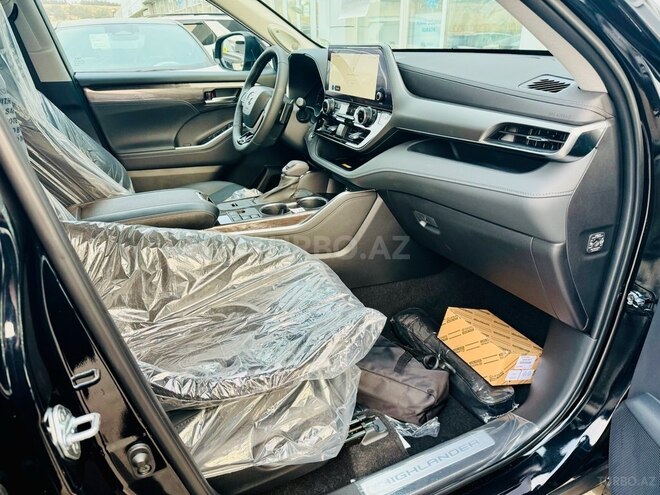 Toyota Highlander-11