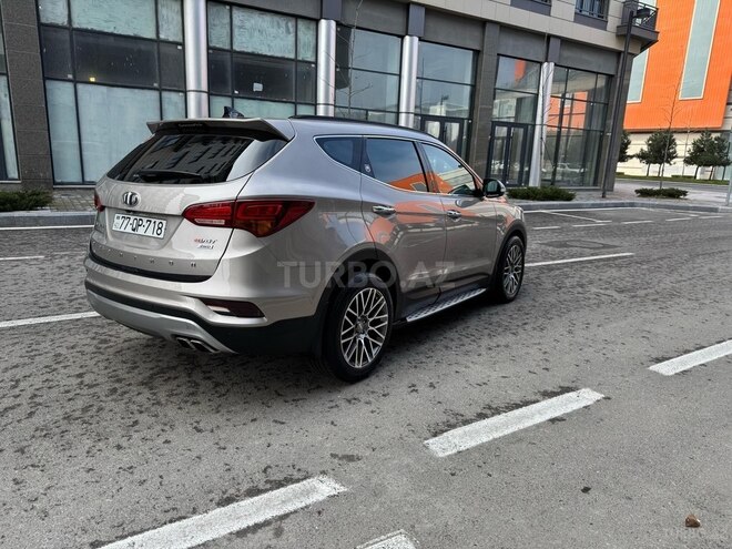 Hyundai Santa Fe 2015, 118,000 km - 2.0 л - Tovuz