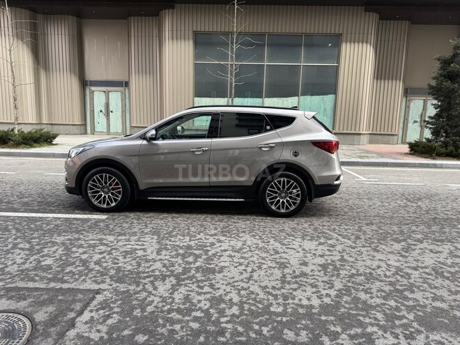 Hyundai Santa Fe 2015, 118,000 km - 2.0 л - Tovuz