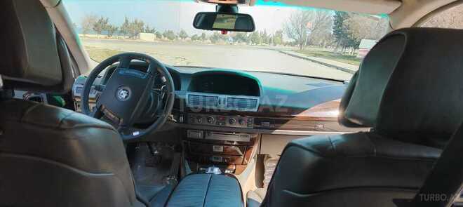 BMW 745-4