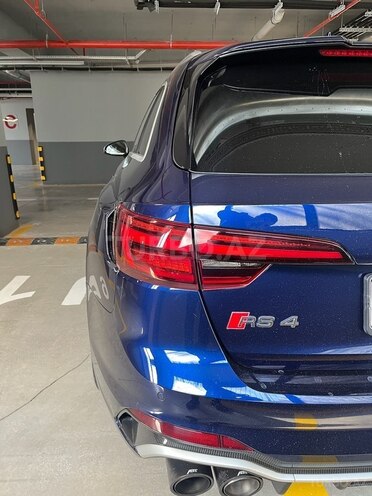 Audi RS4 2017, 93,500 km - 3.0 л - Bakı