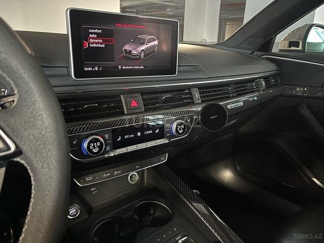 Audi RS4 2017, 93,500 km - 3.0 л - Bakı