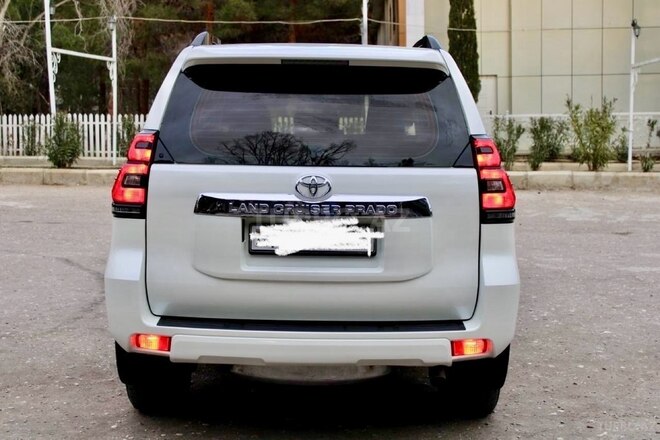 Toyota Land Cruiser Prado 2013, 185,000 km - 2.7 l - Bakı