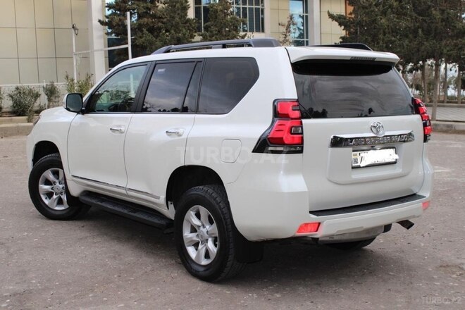 Toyota Land Cruiser Prado 2013, 185,000 km - 2.7 l - Bakı