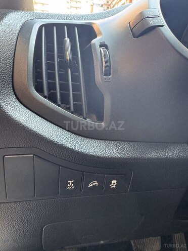 Kia Sportage 2012, 233,000 km - 2.0 l - Bakı