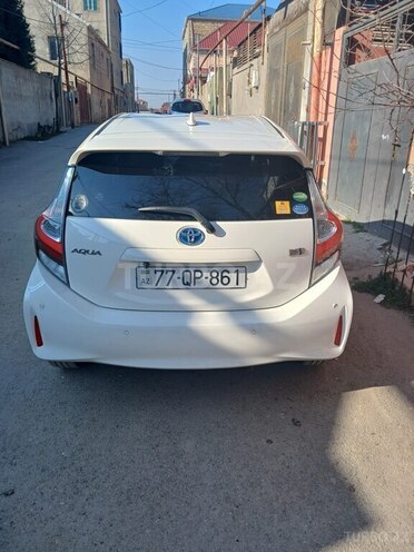 Toyota Aqua 2019, 85,000 km - 1.5 л - Bakı
