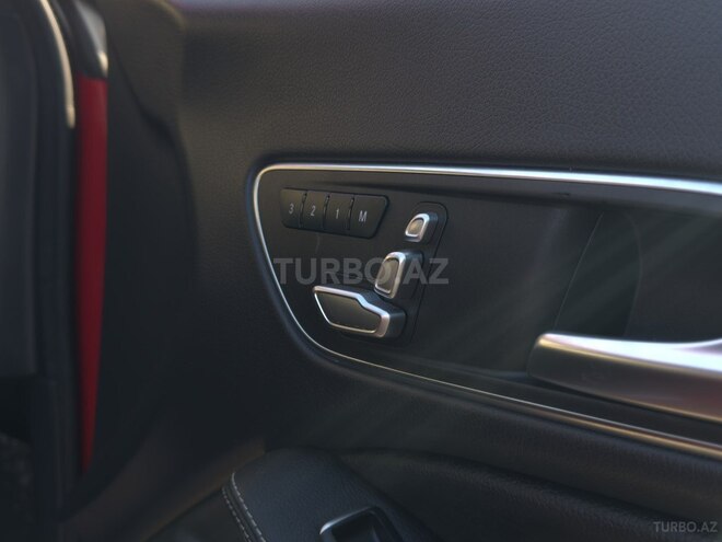 Mercedes CLA 250 4MATIC 2018, 183,370 km - 2.0 l - Bakı