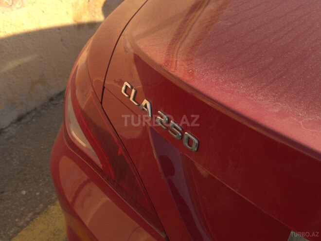 Mercedes CLA 250 4MATIC 2018, 183,370 km - 2.0 l - Bakı