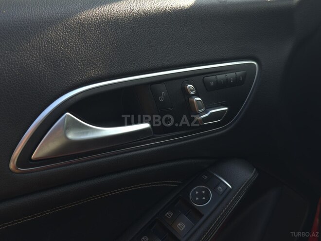 Mercedes CLA 250 4MATIC 2018, 183,370 km - 2.0 l - Bakı
