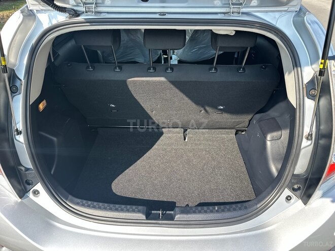 Toyota Aqua 2019, 29,300 km - 1.5 l - Bakı