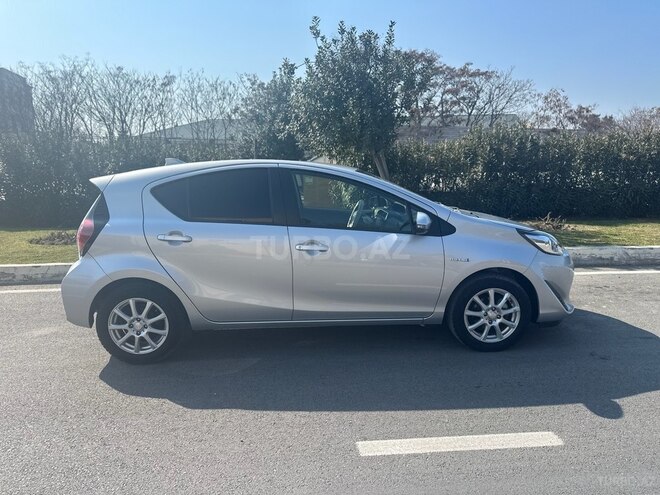 Toyota Aqua 2019, 29,300 km - 1.5 l - Bakı