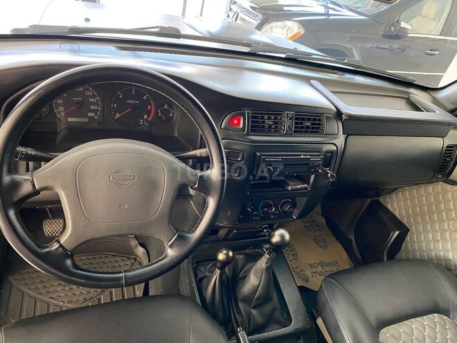 Nissan Patrol 2001, 283,000 km - 3.0 л - Bakı