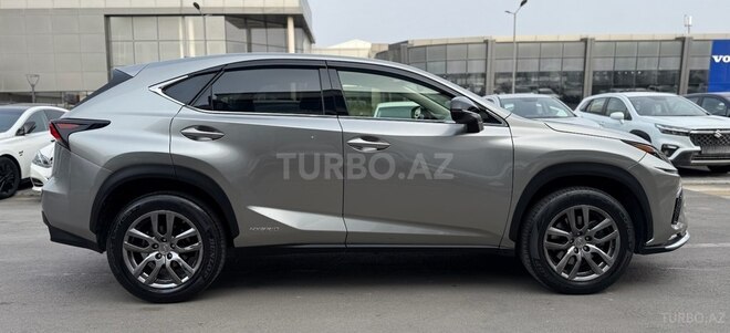 Lexus NX 350h-11