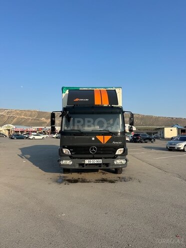 Mercedes Atego 818-5