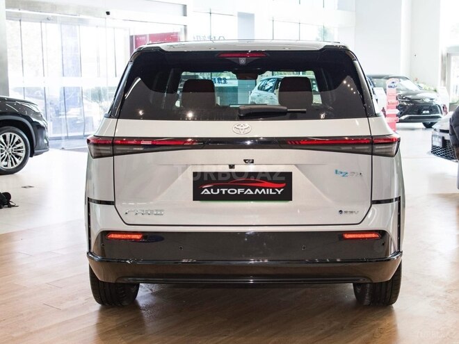 Toyota  2025, 0 km - 0.0 l - Bakı