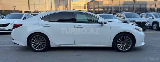 Lexus ES 300-18