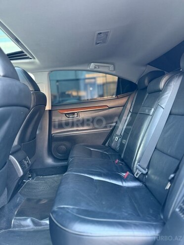 Lexus ES 300-13