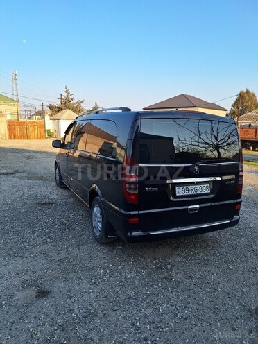 Mercedes Vito 115-4