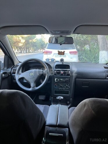 Opel Astra-4
