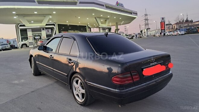 Mercedes E 320 1996, 300,000 km - 3.2 l - Bakı