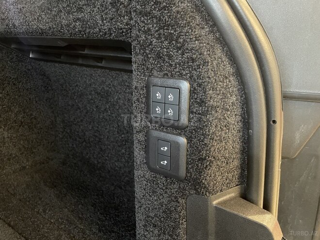Land Rover Range Rover-16