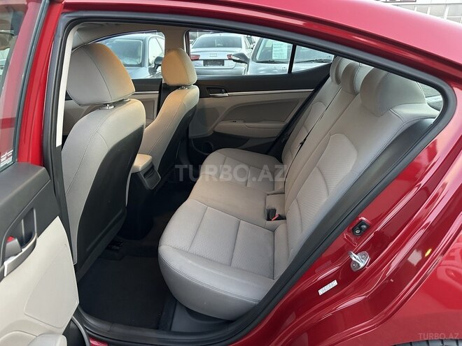 Hyundai Elantra 2019, 59,218 km - 2.0 l - Bakı