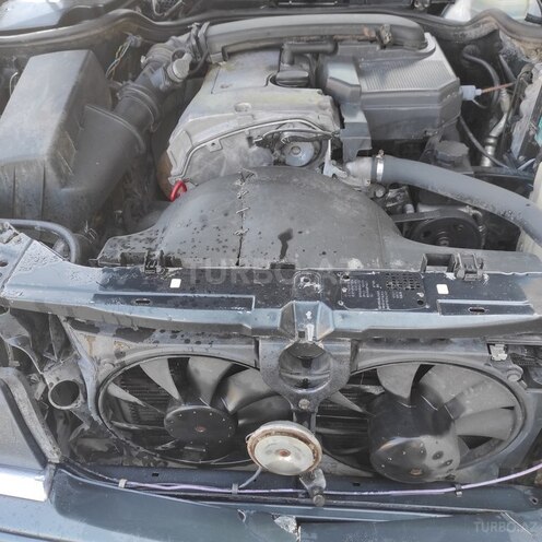 Mercedes E 230 1995, 838,000 km - 2.3 l - Bakı