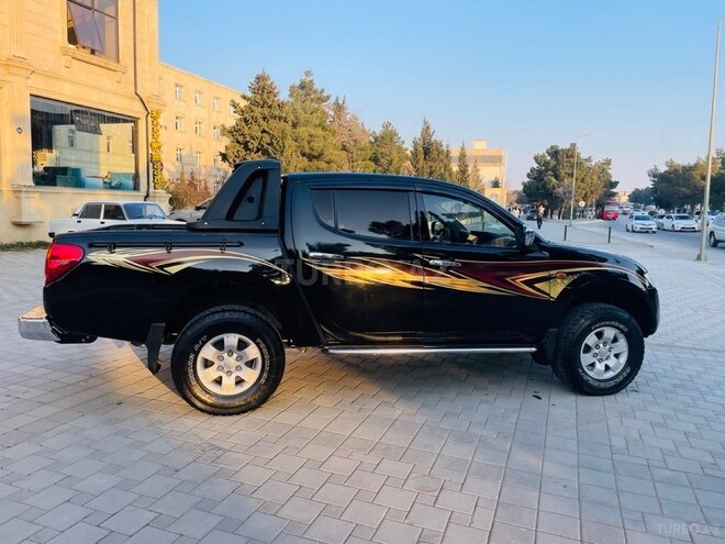 Mitsubishi L200 2009, 281,000 km - 2.5 l - Xırdalan