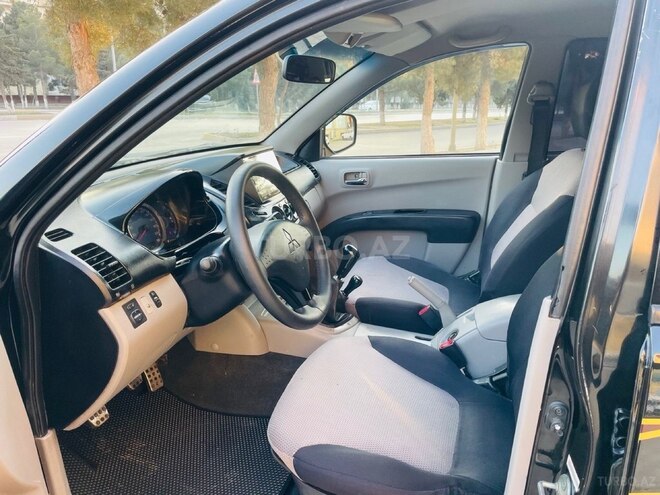 Mitsubishi L200 2009, 281,000 km - 2.5 l - Xırdalan